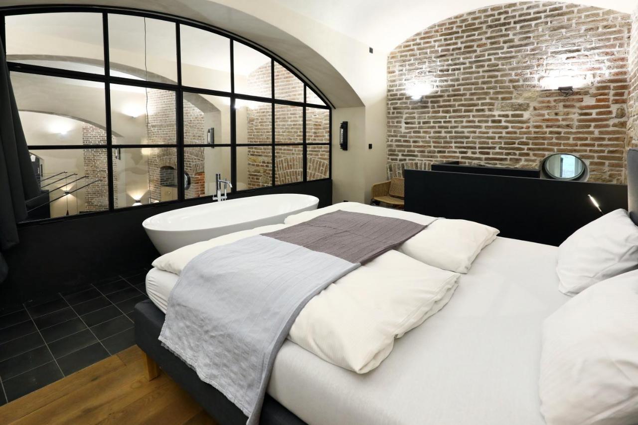 American Loft In The Heart Of Praga Zewnętrze zdjęcie