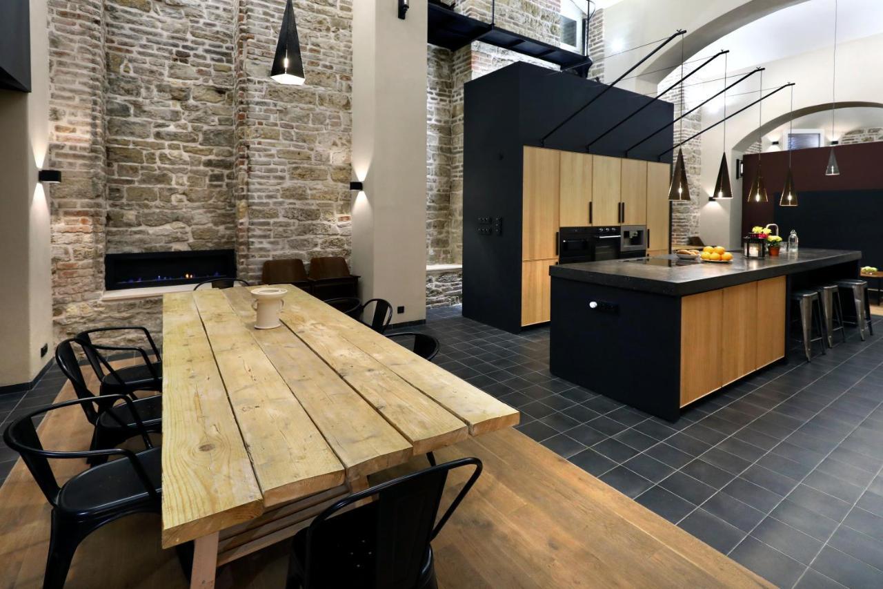 American Loft In The Heart Of Praga Zewnętrze zdjęcie
